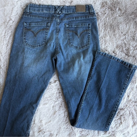 The Vintage Bootcut Denim Jean 💎 by Paris Blues; Size 7 - Picture 3 of 3